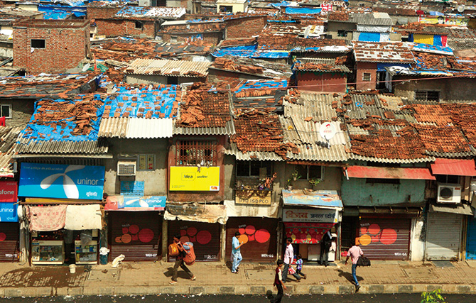 ムンバイのスラム街